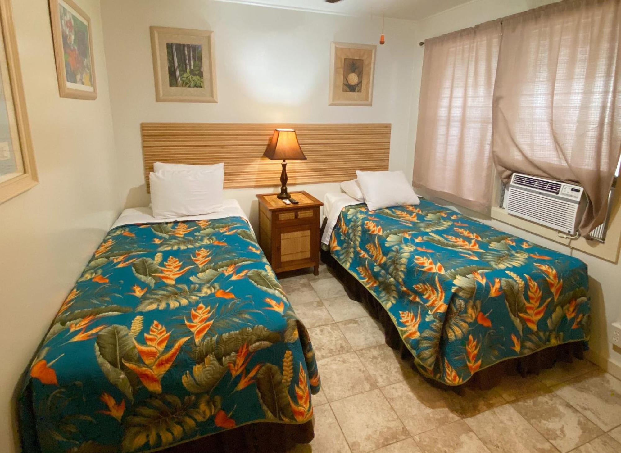 Kauai Palms Hotel Lihue Room photo