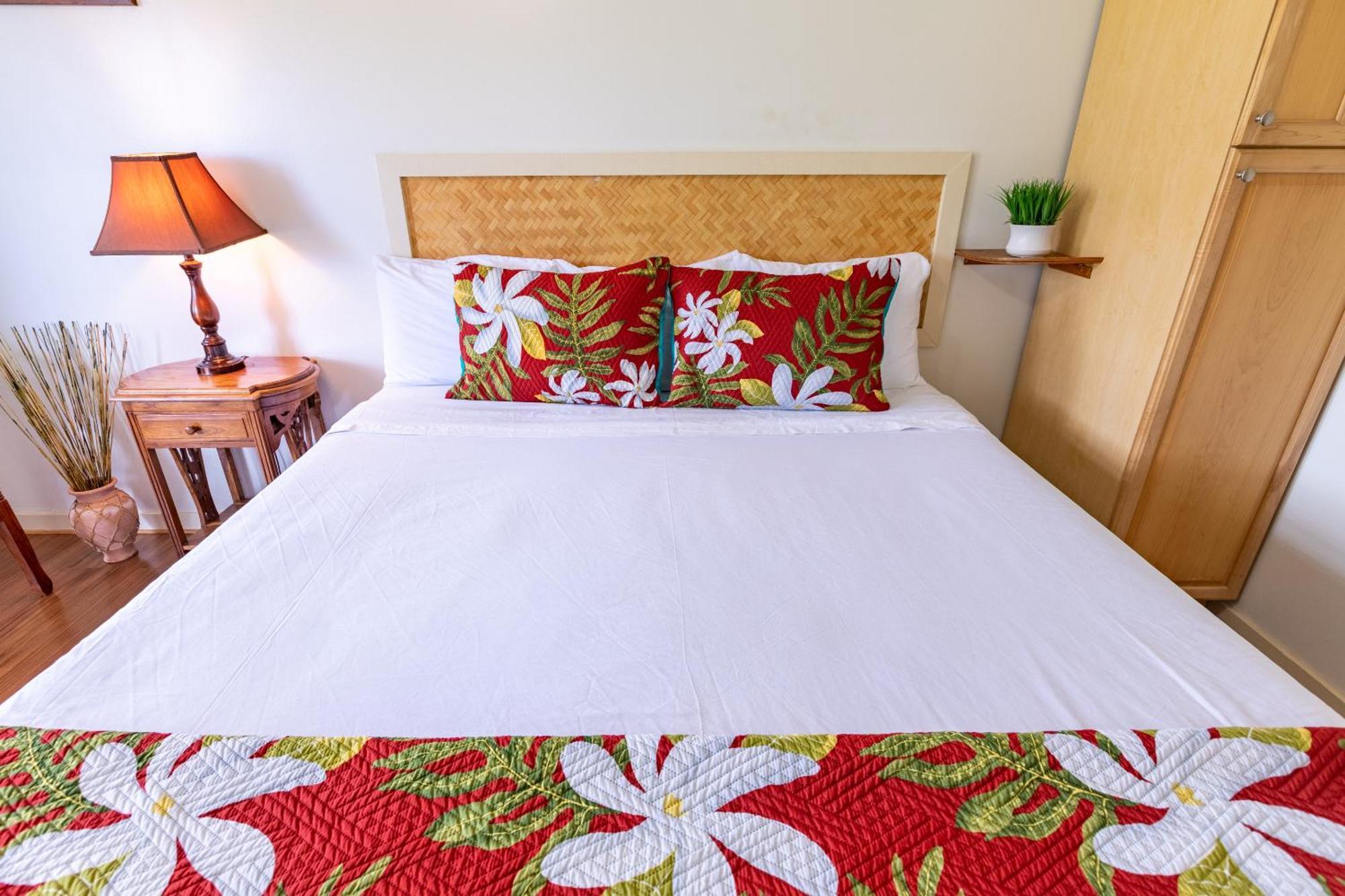 Kauai Palms Hotel Lihue Room photo