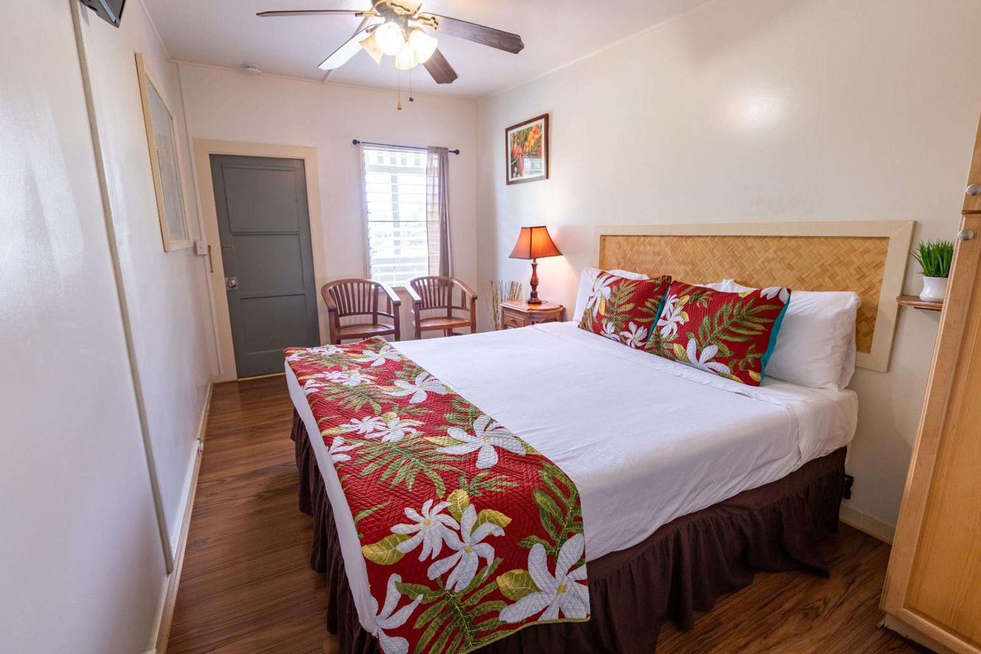Kauai Palms Hotel Lihue Room photo