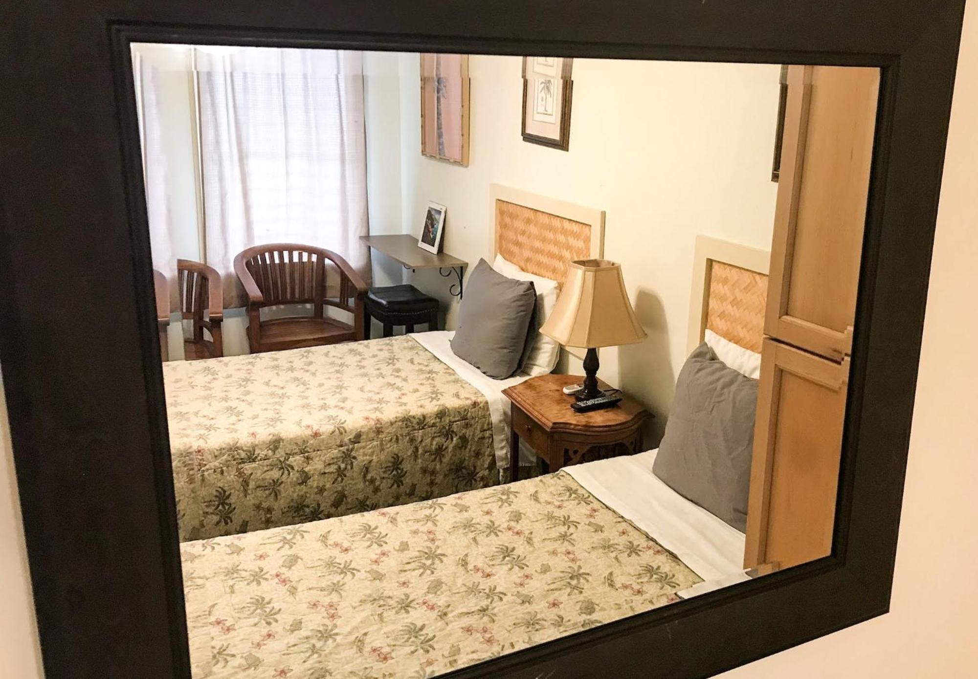Kauai Palms Hotel Lihue Room photo