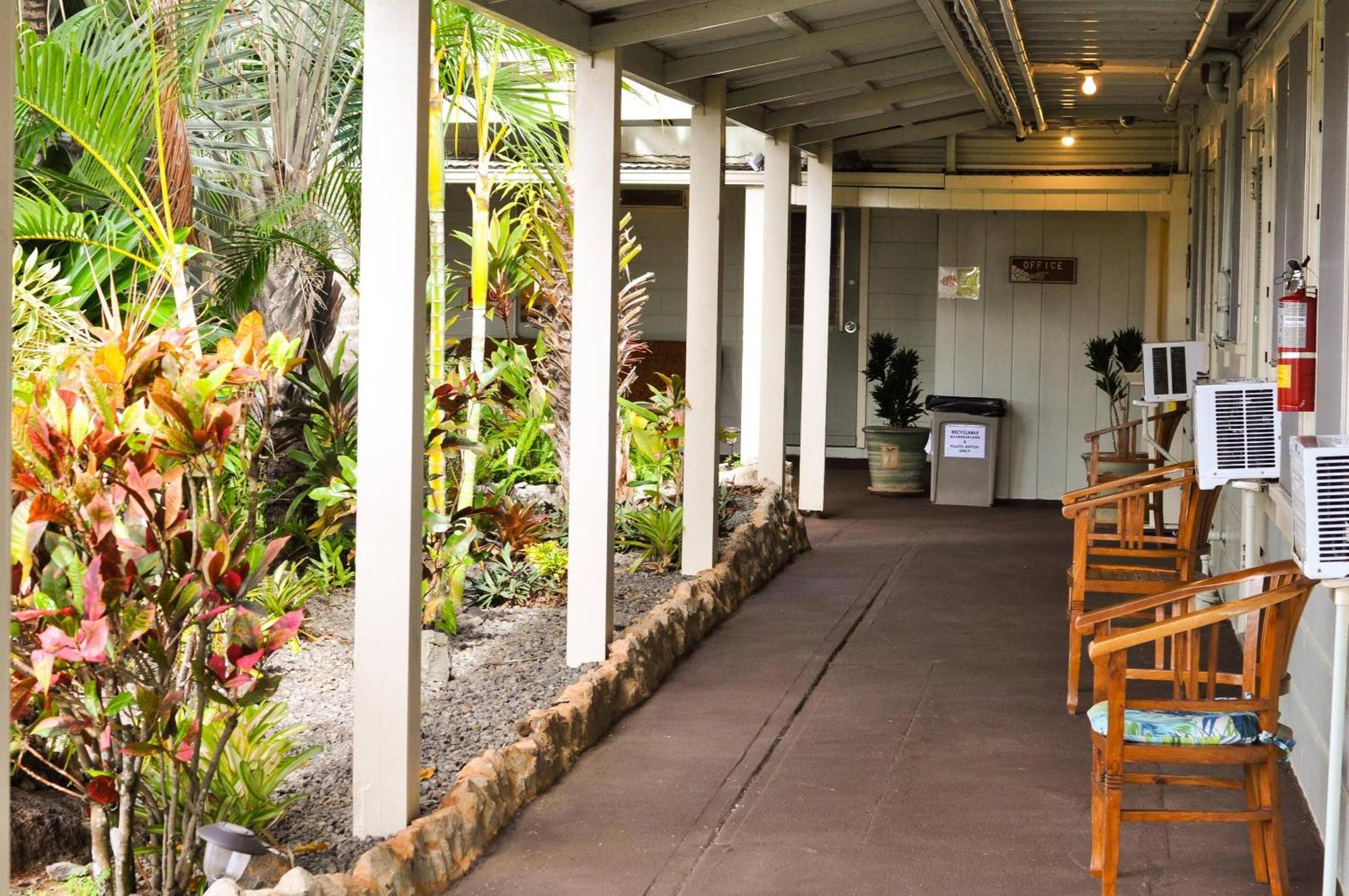 Kauai Palms Hotel Lihue Room photo
